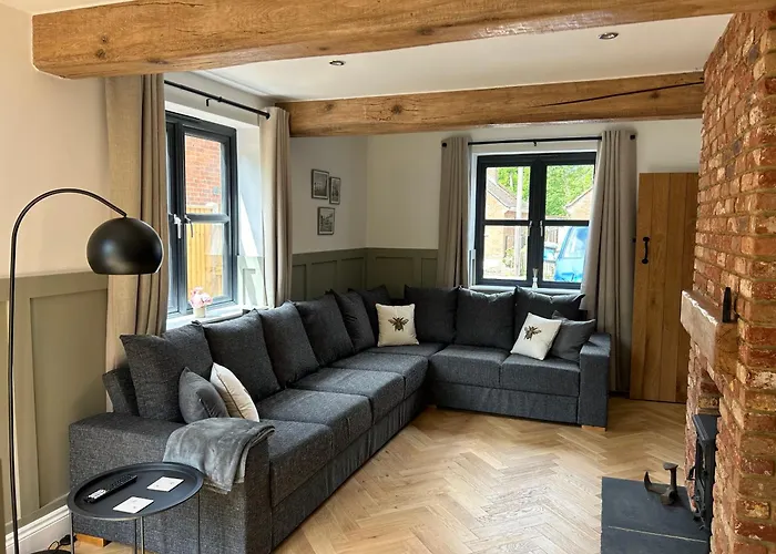 Bee Cottage - Romsey